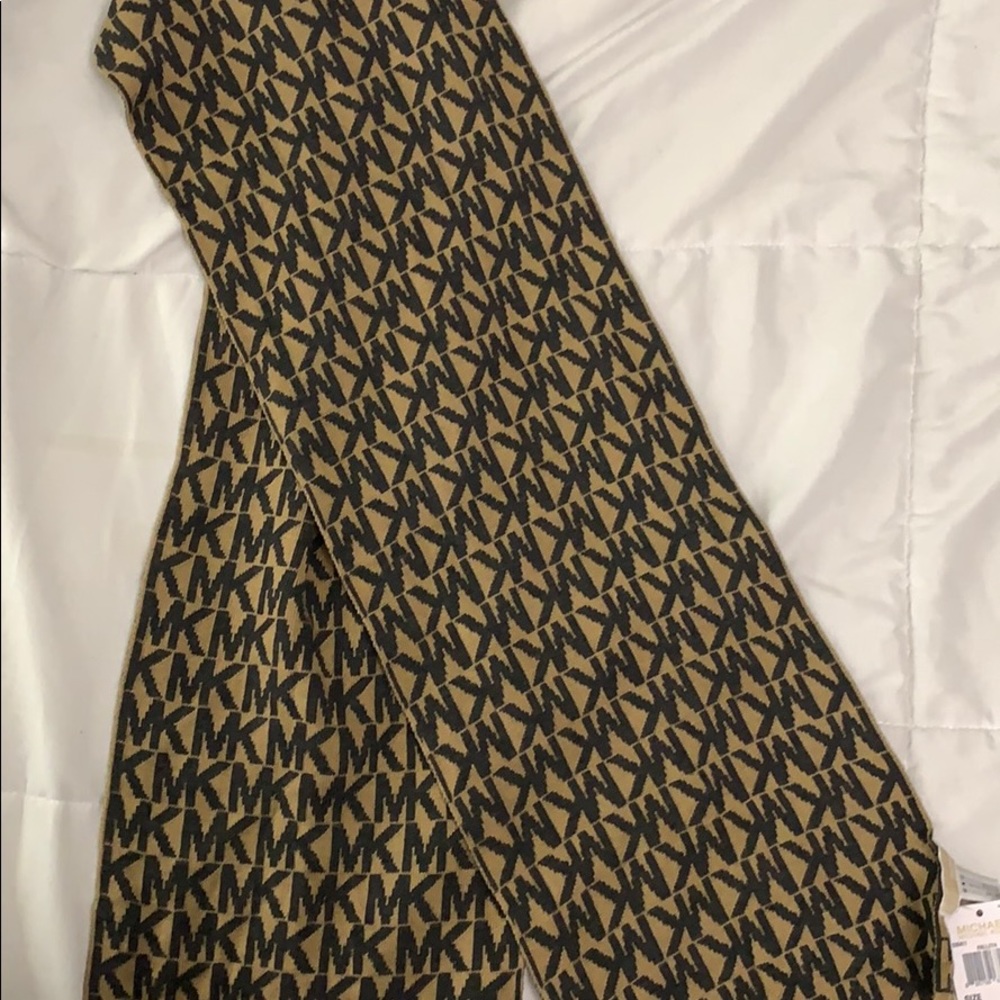 Michael Kors Scarf